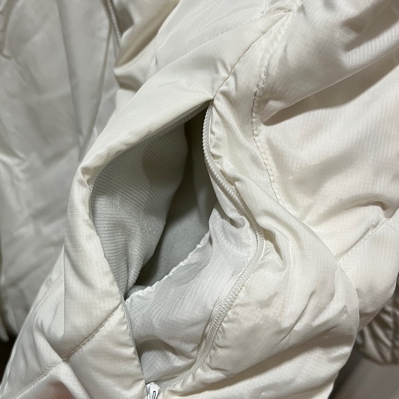 Nike ACG Coat Women’s Coat Medium-Preowned - Picture 4 of 7